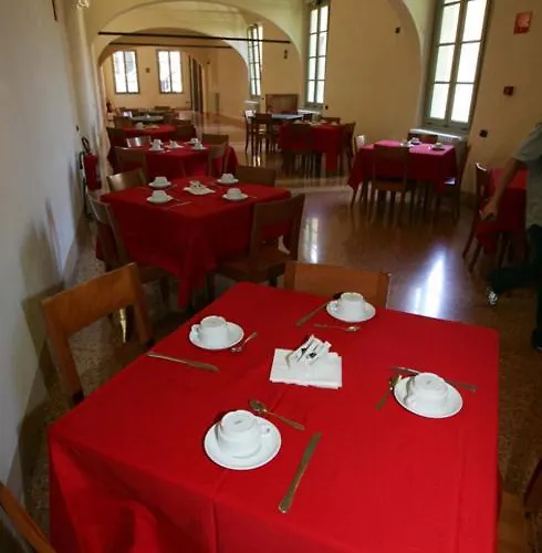 Student's Della Ghiara