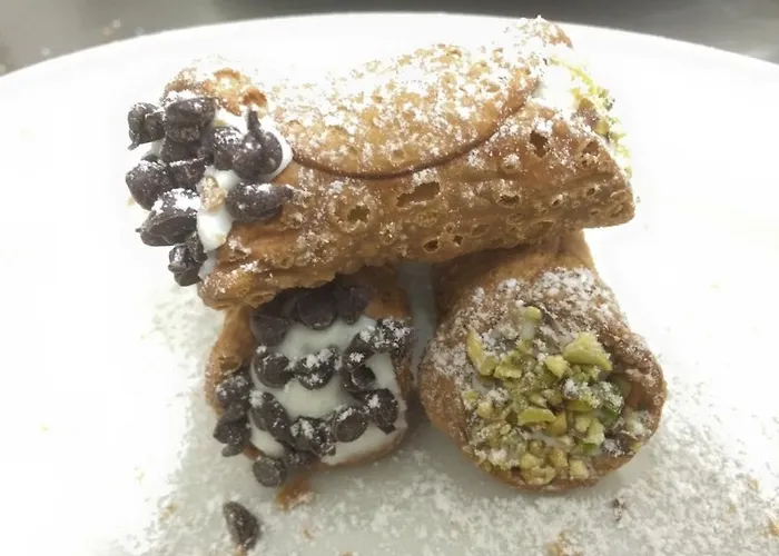 Student's Della Ghiara