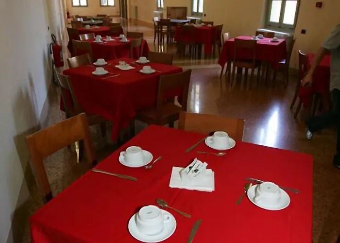 Hostel Student's Della Ghiara