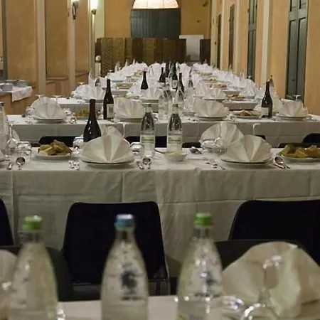 Vandrarhem Student's Della Ghiara *