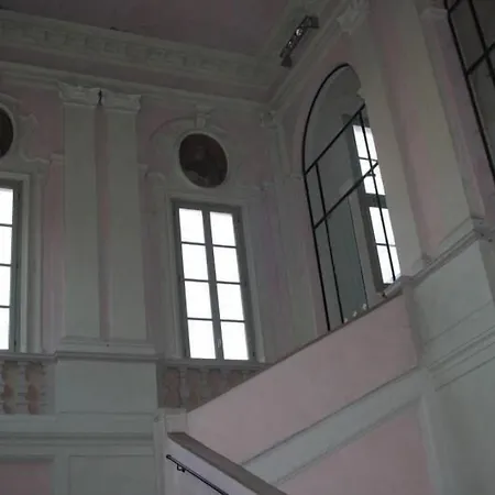 Student's Della Ghiara Hostel *