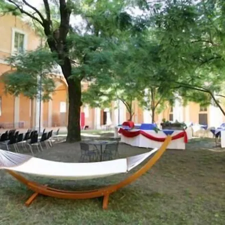 Student's Della Ghiara