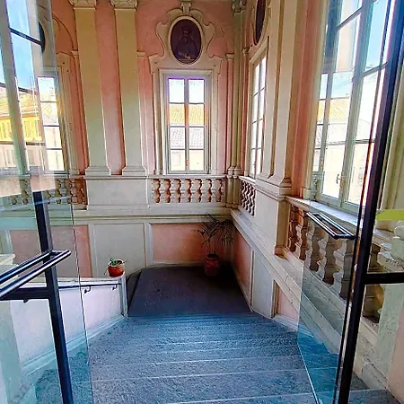 Student's Della Ghiara Vandrerhjem Reggio Emilia