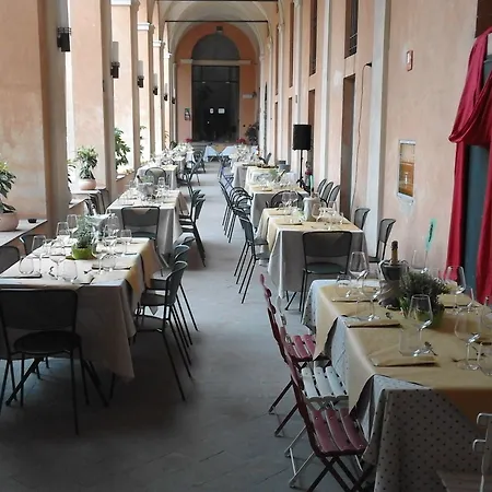 Student's Della Ghiara