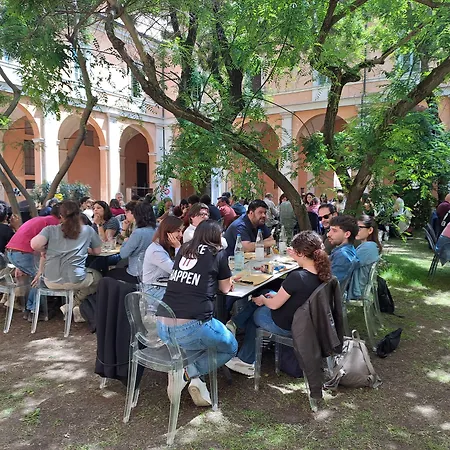 Student's Della Ghiara 호스텔 *