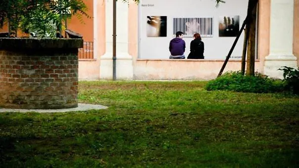 Student's Della Ghiara *